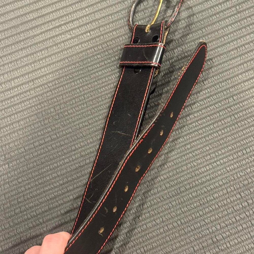 Black  leather belt with red trim - Picture 3 of 6